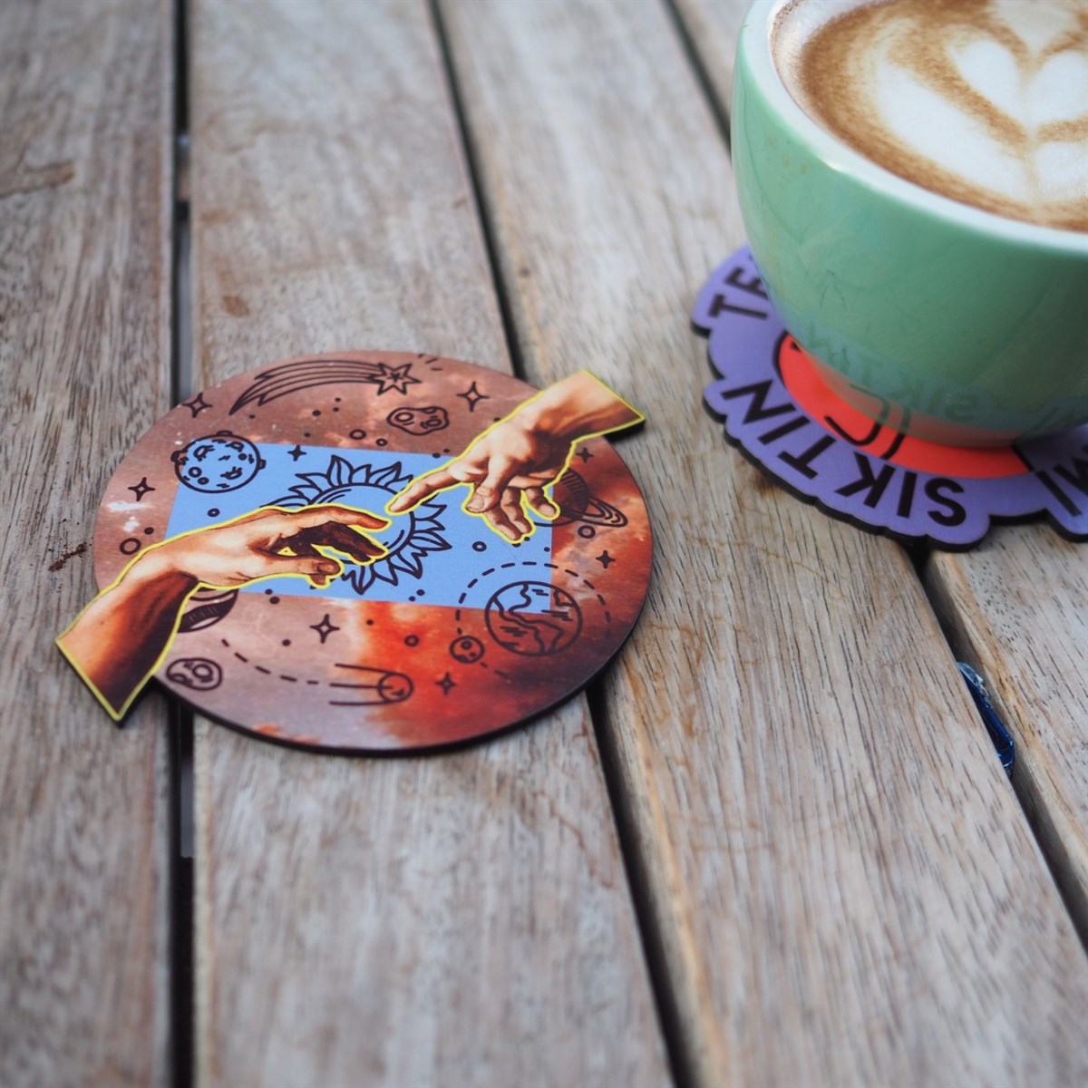 Tanrının Eli Bardak Altlığı Tanrının Eli Bardak Altlığı